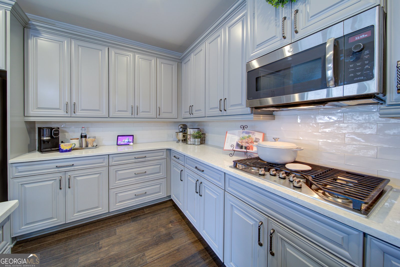 6988 Flagstone Way Flowery Branch - Photo 16