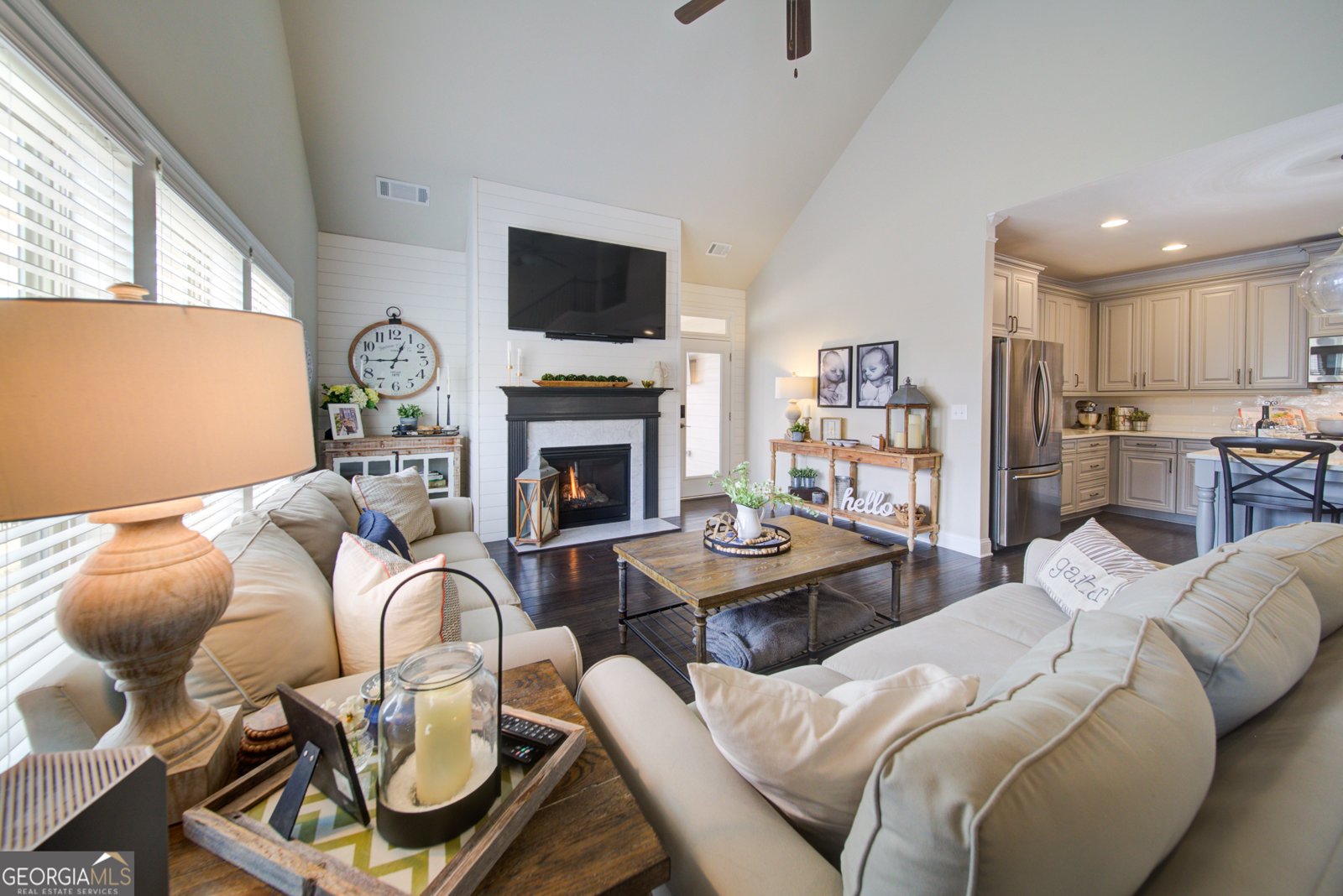 6988 Flagstone Way Flowery Branch - Photo 8