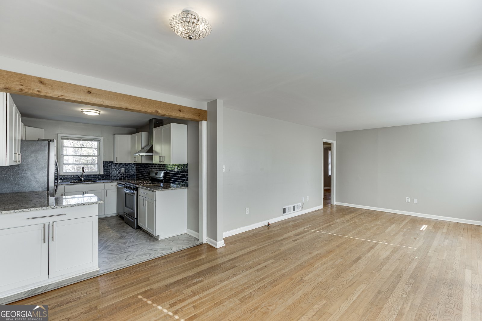 300 Forest Street Buford - Photo 7