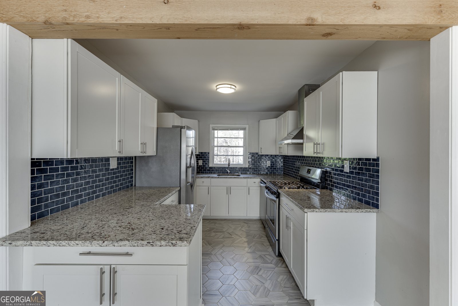 300 Forest Street Buford - Photo 9