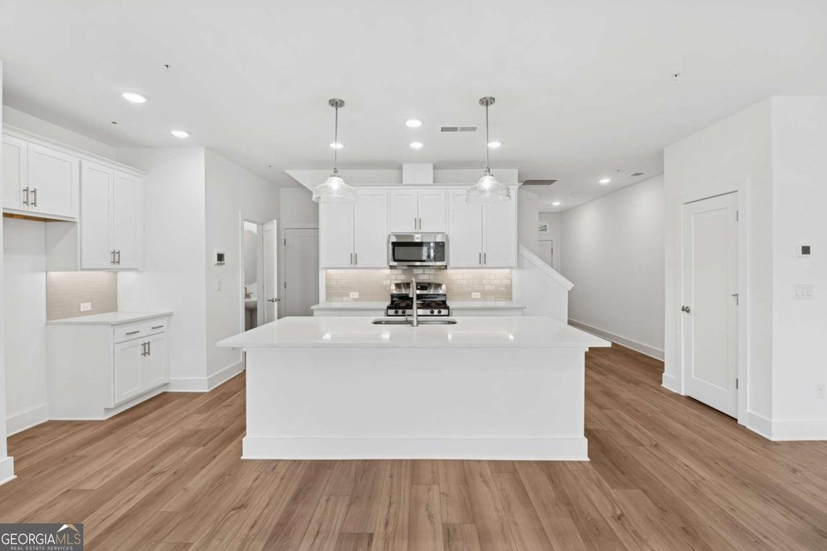 454 Laurelwood Lane Canton - Photo 6