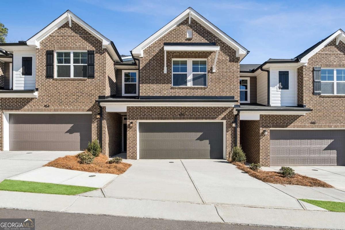 450 Laurelwood Lane Canton - Photo 1