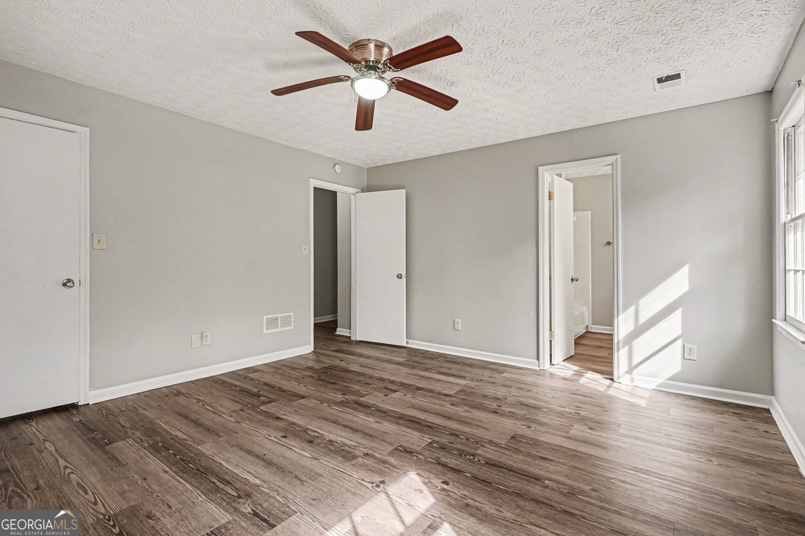 2060 Lost Forest Lane Conyers - Photo 10