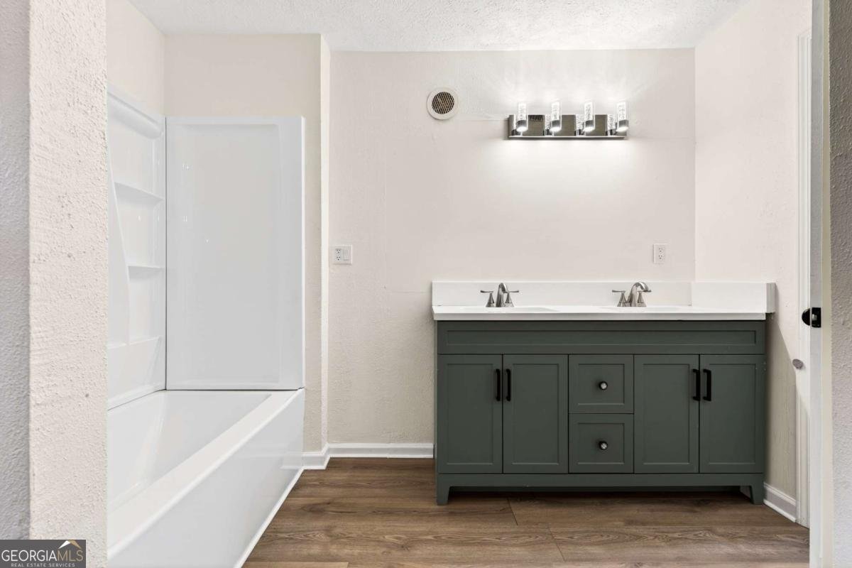 4927 Salem Road Covington - Photo 16