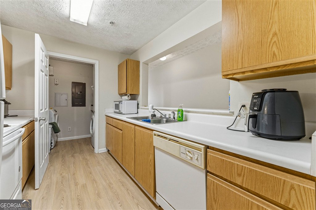 1202 Fairington Village Drive Lithonia - Photo 10