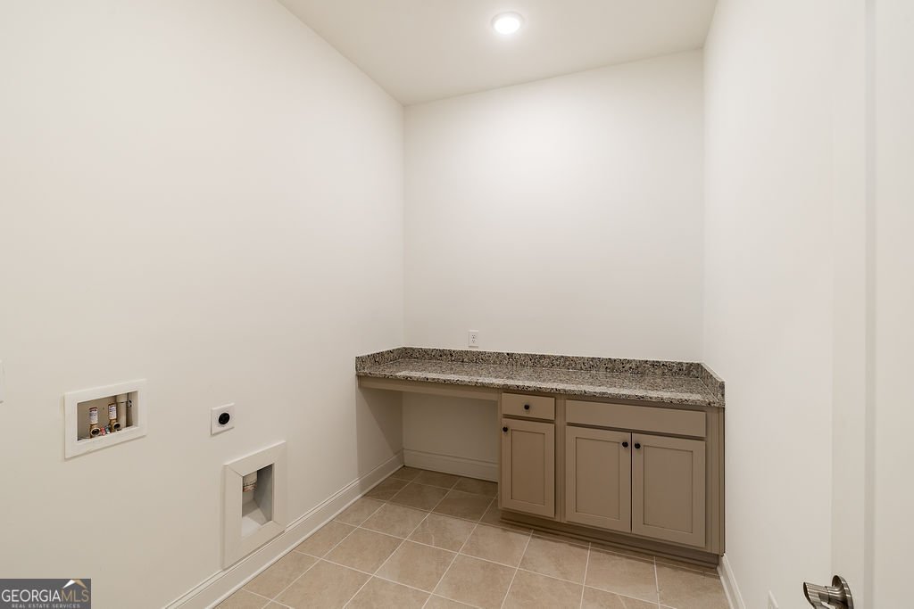 6954 Scenic Overlook Trace Flowery Branch - Photo 9