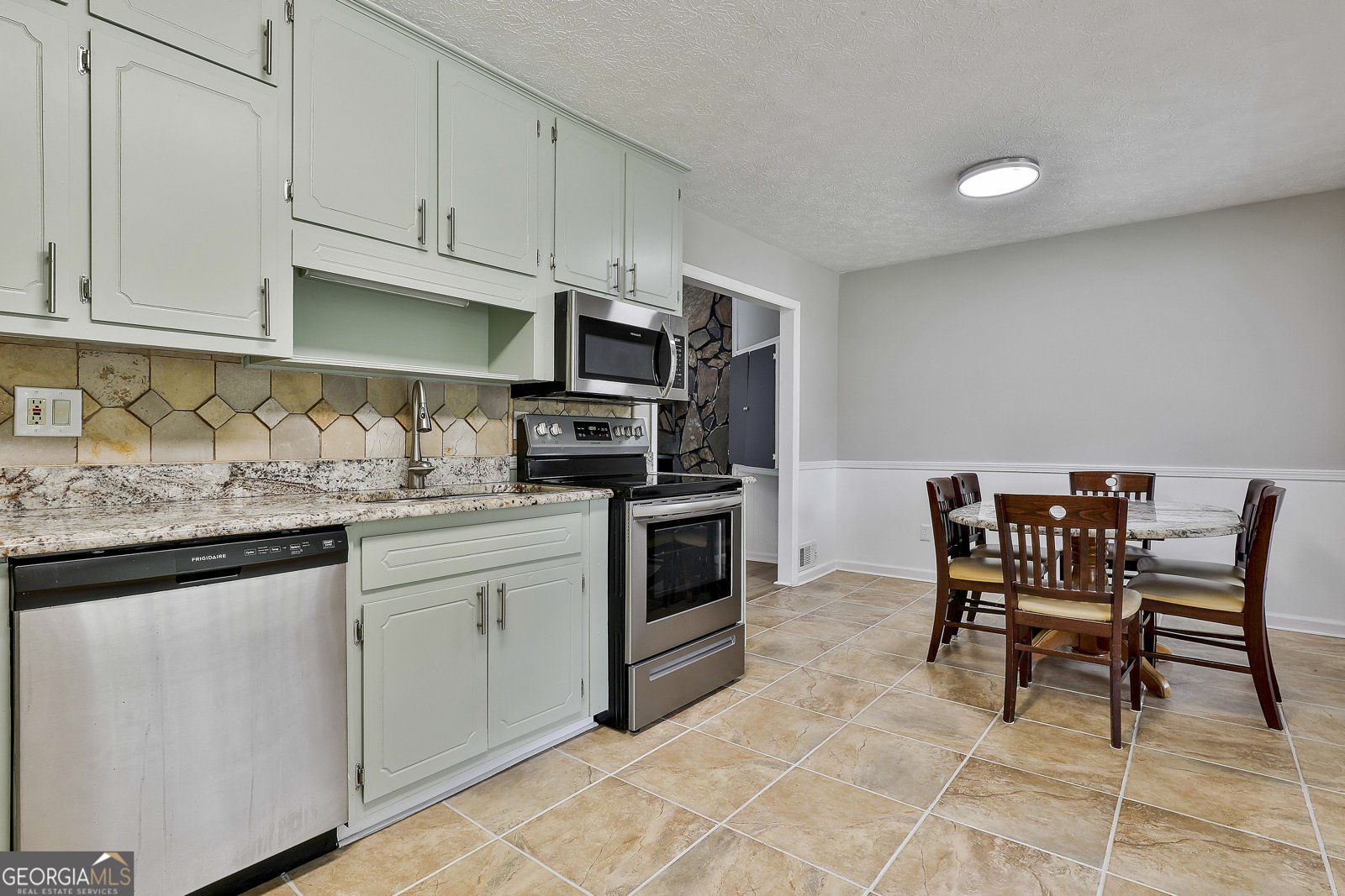 9138 Sunset Drive Jonesboro - Photo 12