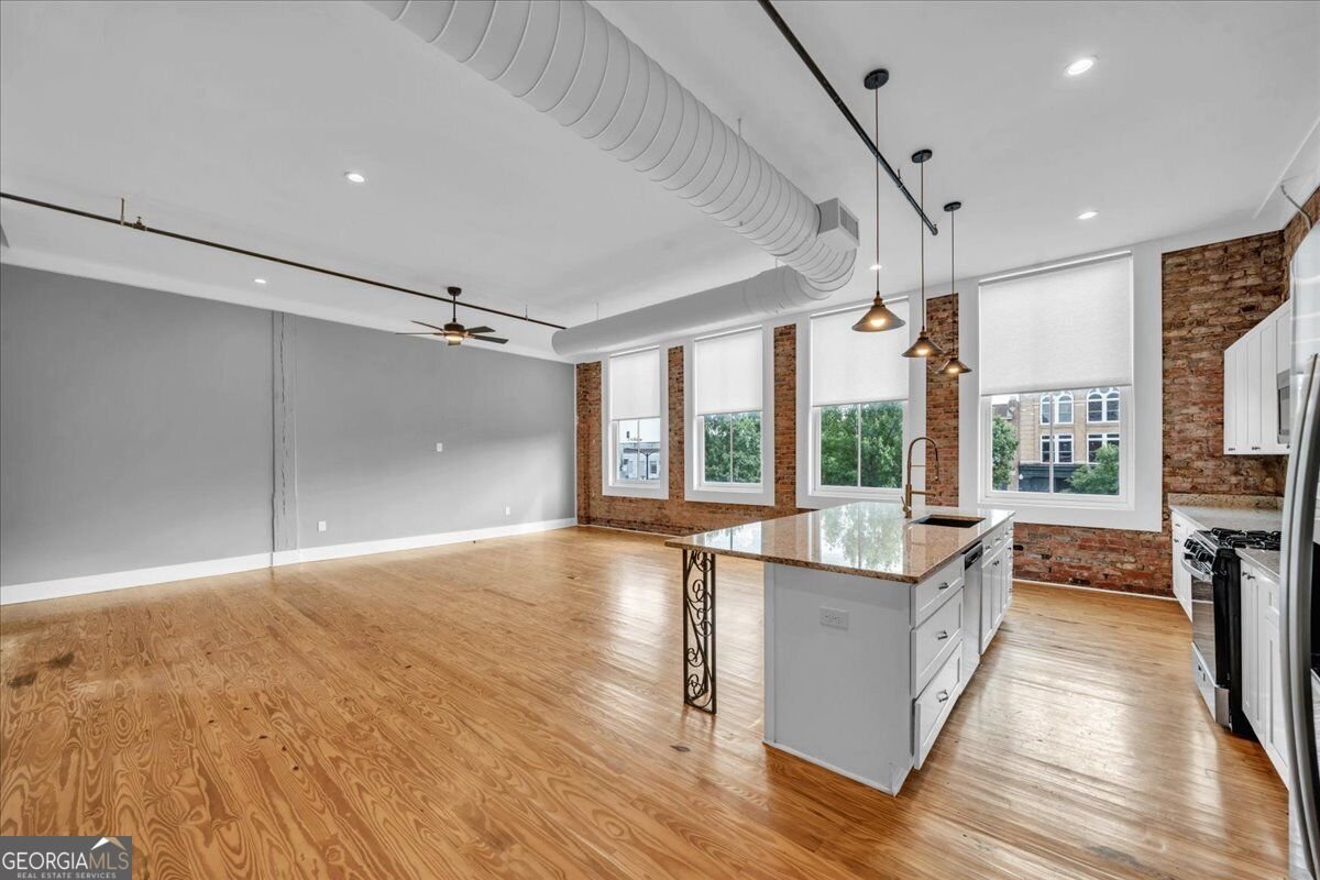 565 Poplar Street Macon - Photo 35
