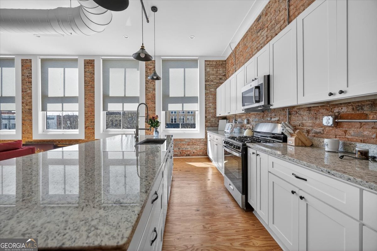 565 Poplar Street Macon - Photo 7