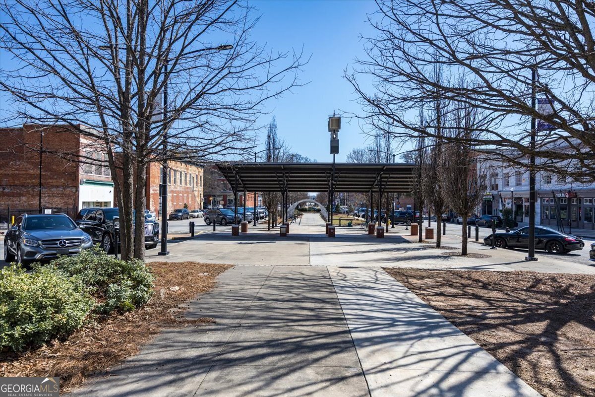 565 Poplar Street Macon - Photo 9