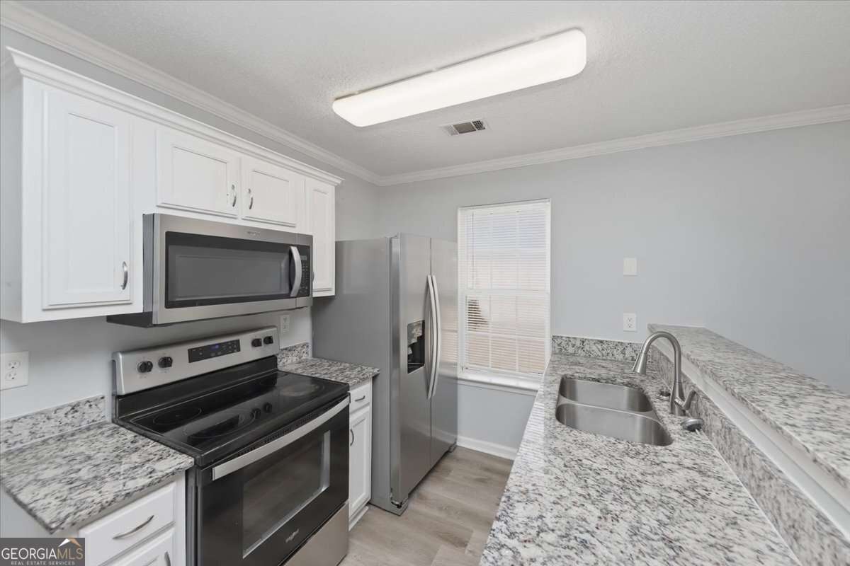 1626 Hallmark Hills Dr Griffin - Photo 6