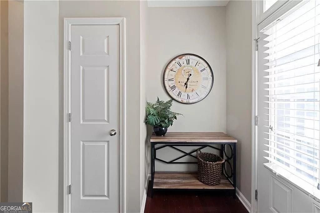 1964 Lakeshore Overlook Circle Kennesaw - Photo 11