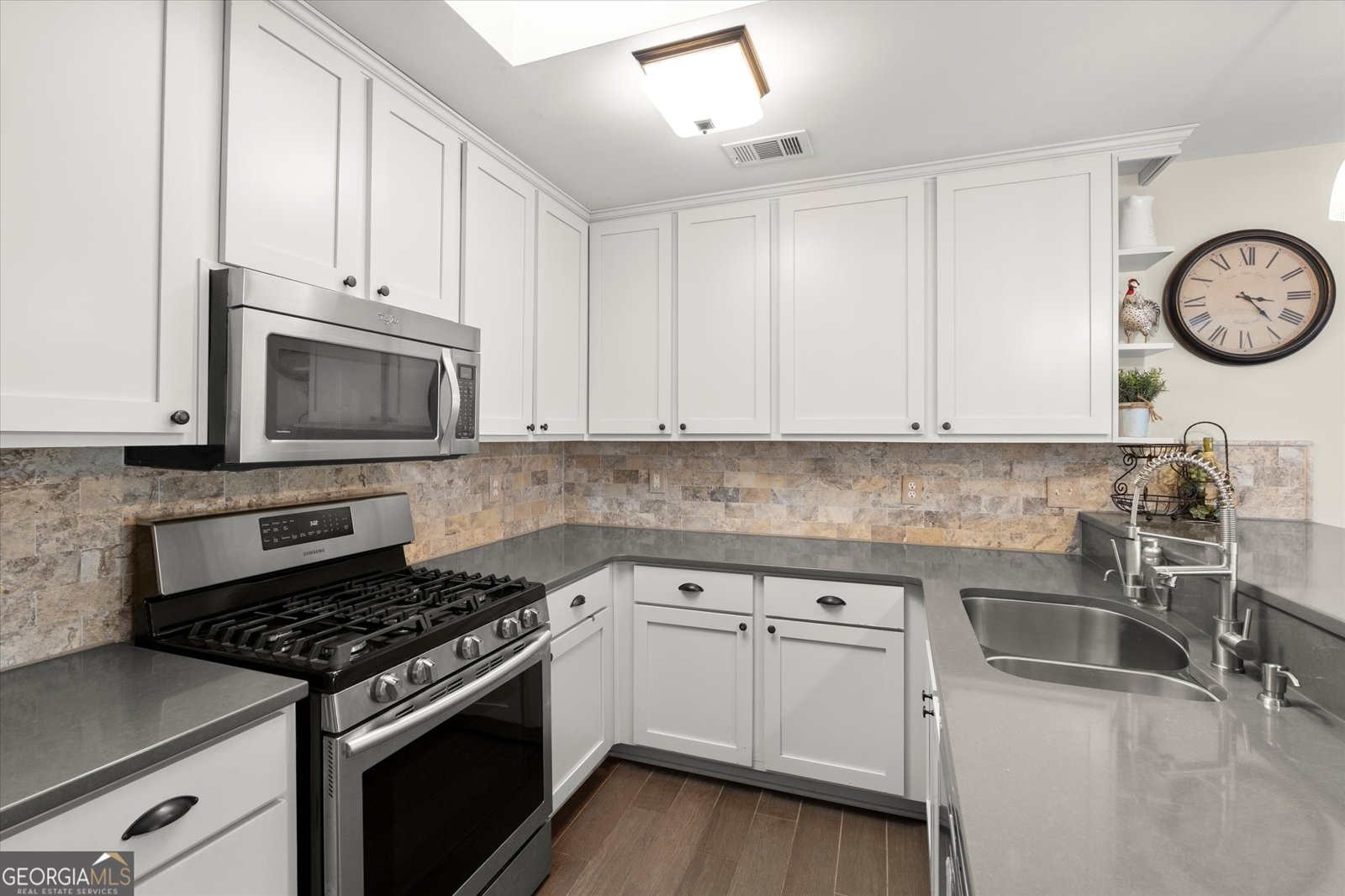 221 Rose Cottage Drive Woodstock - Photo 13