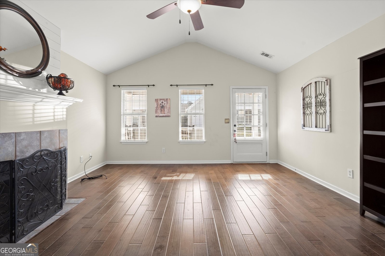 221 Rose Cottage Drive Woodstock - Photo 8