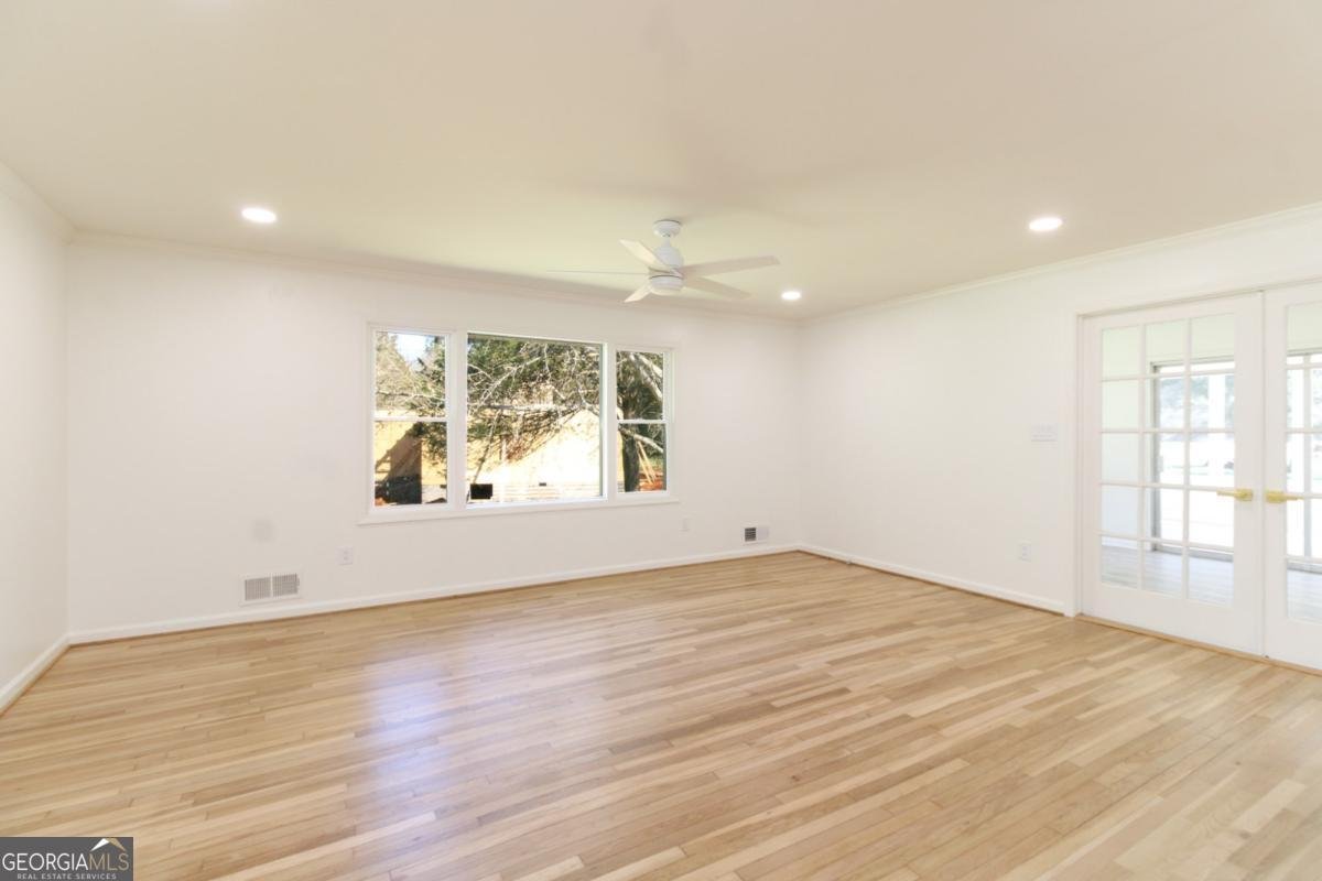 100 Williamsburg Lane Athens - Photo 6