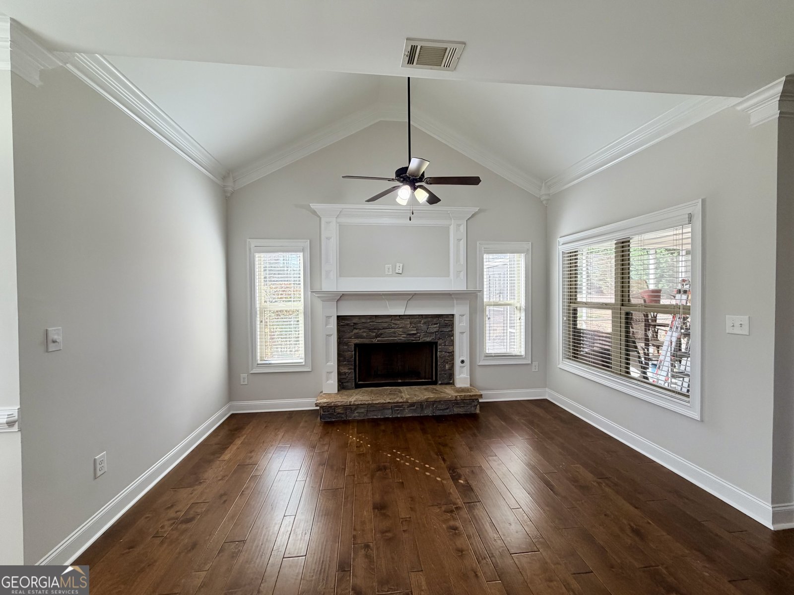 1542 Lenten Way Statham - Photo 12