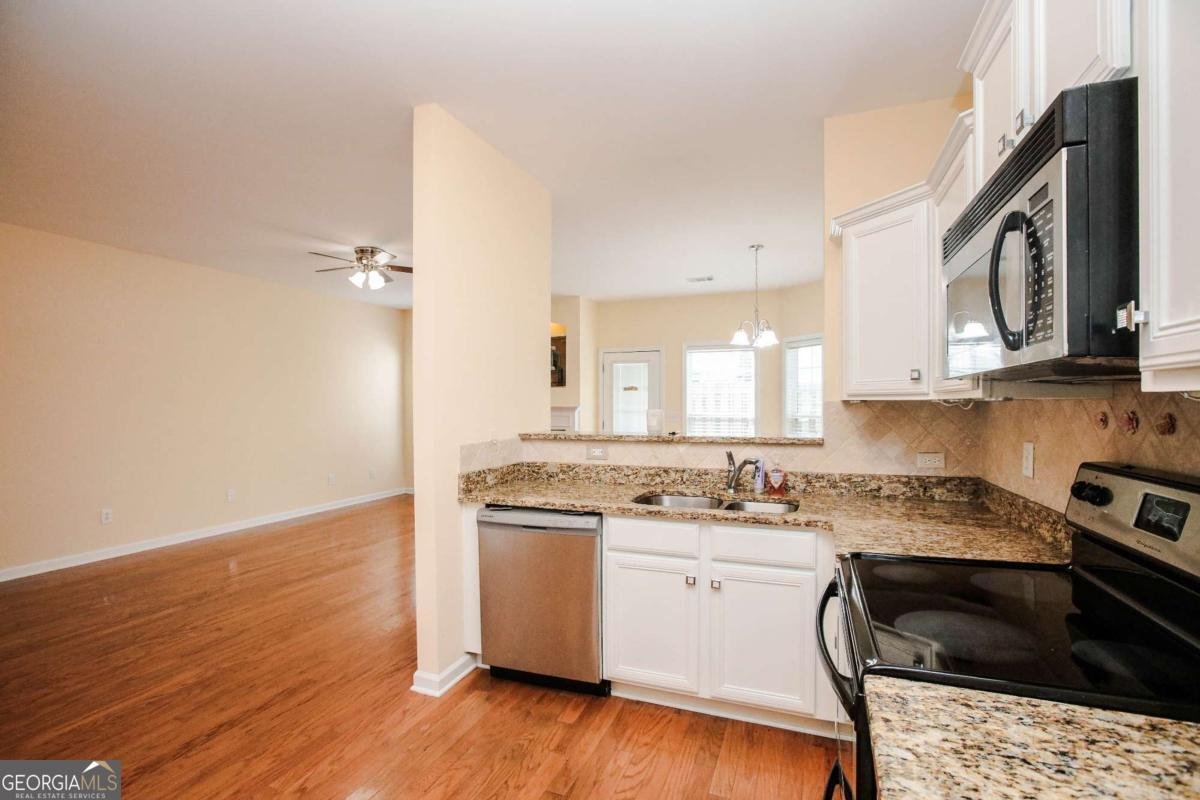 3801 Thayer Trace Duluth - Photo 17