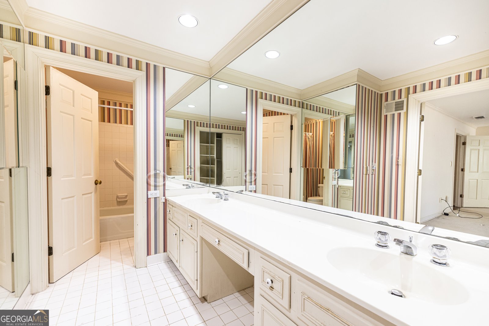 650 Moores Mill Road Square Atlanta - Photo 32