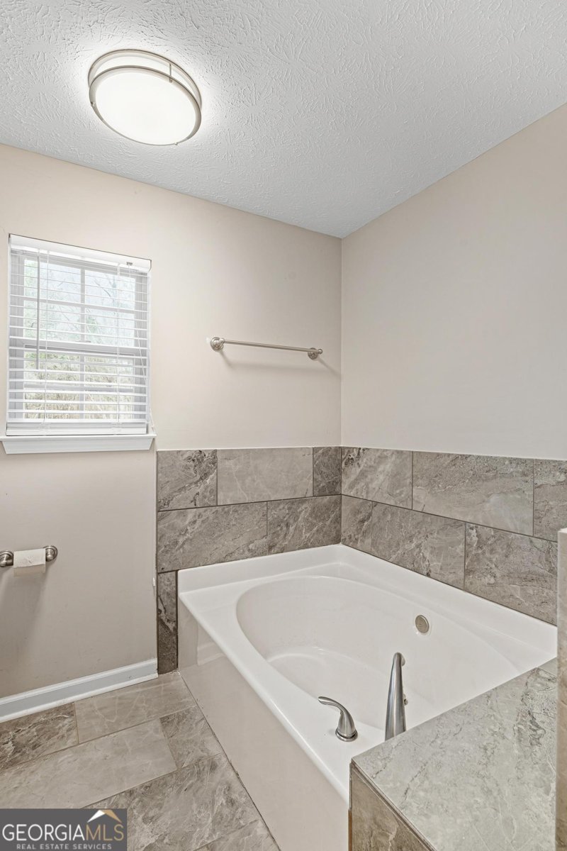 133 Harold Drive McDonough - Photo 35