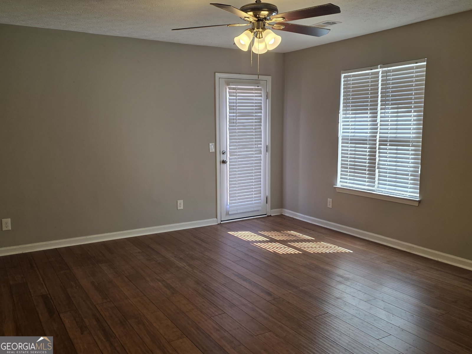 133 Harold Drive McDonough - Photo 9