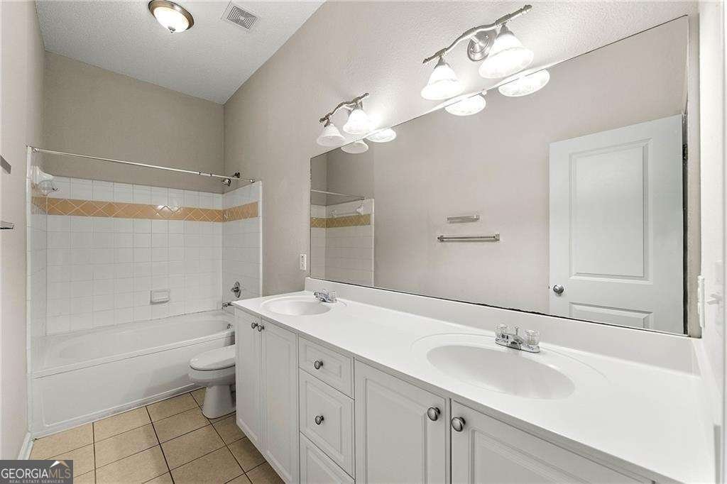 2015 Barrett Lakes Boulevard Kennesaw - Photo 18