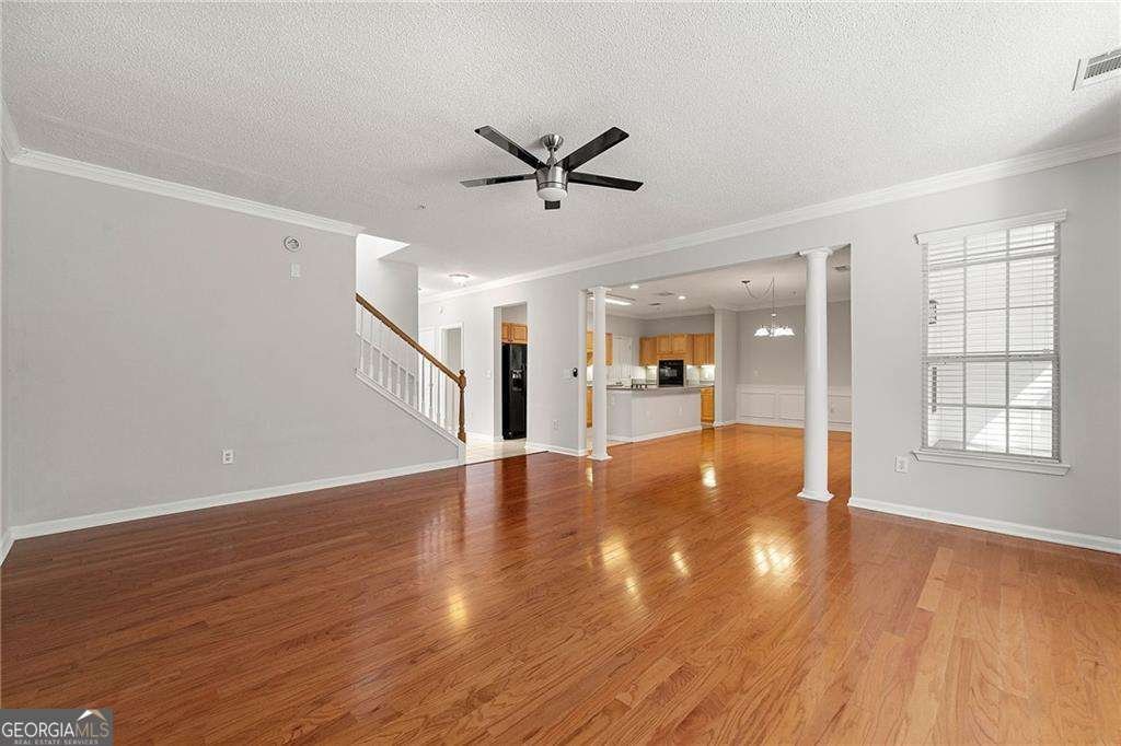 2015 Barrett Lakes Boulevard Kennesaw - Photo 6