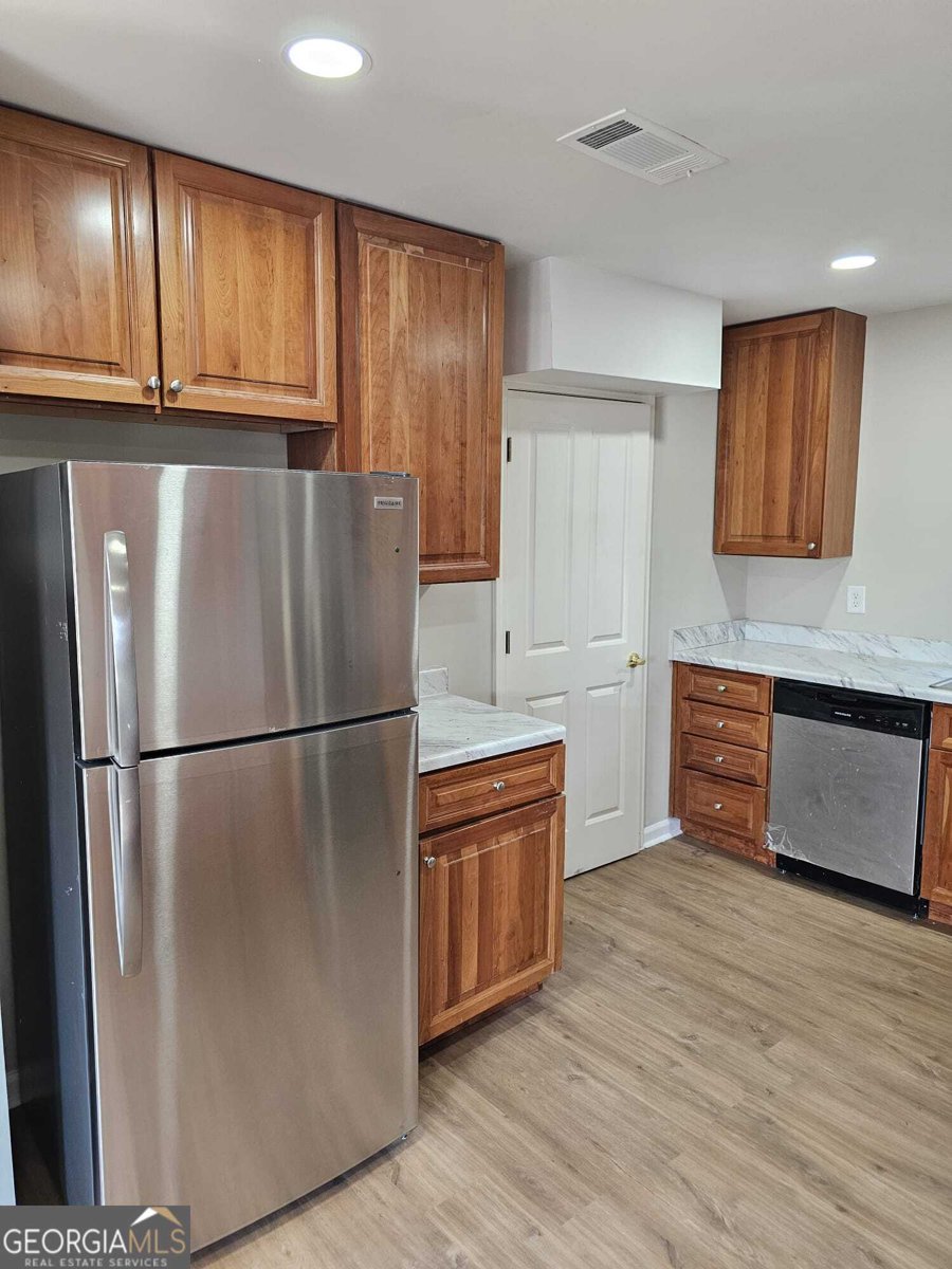 1110 Bryant St Conyers - Photo 7