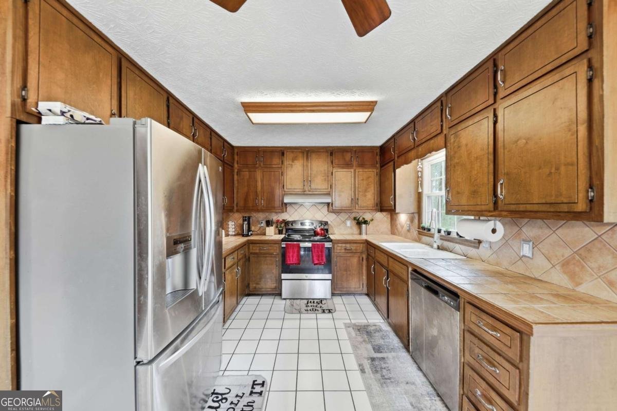 1984 Windburn Court Snellville - Photo 12