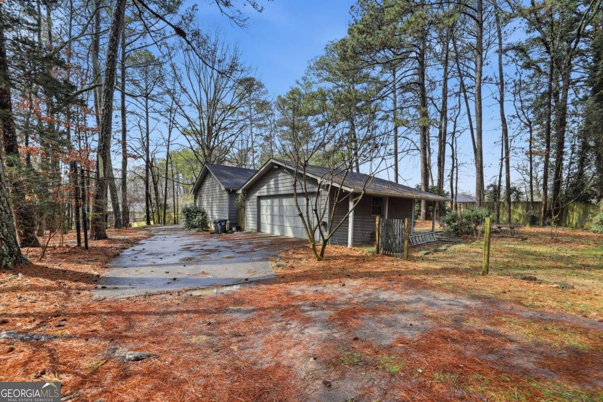1984 Windburn Court Snellville - Photo 30
