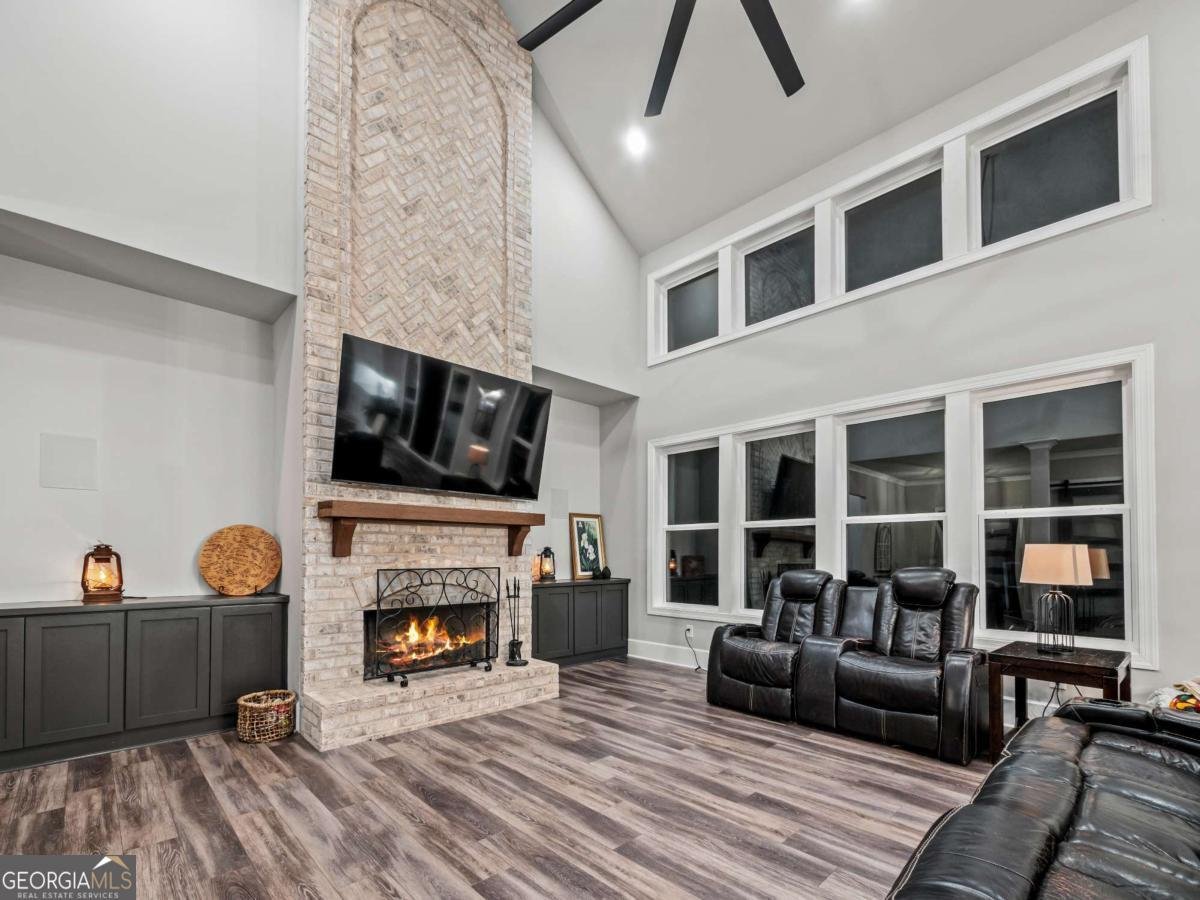 4070 Silverstone Drive Braselton - Photo 13