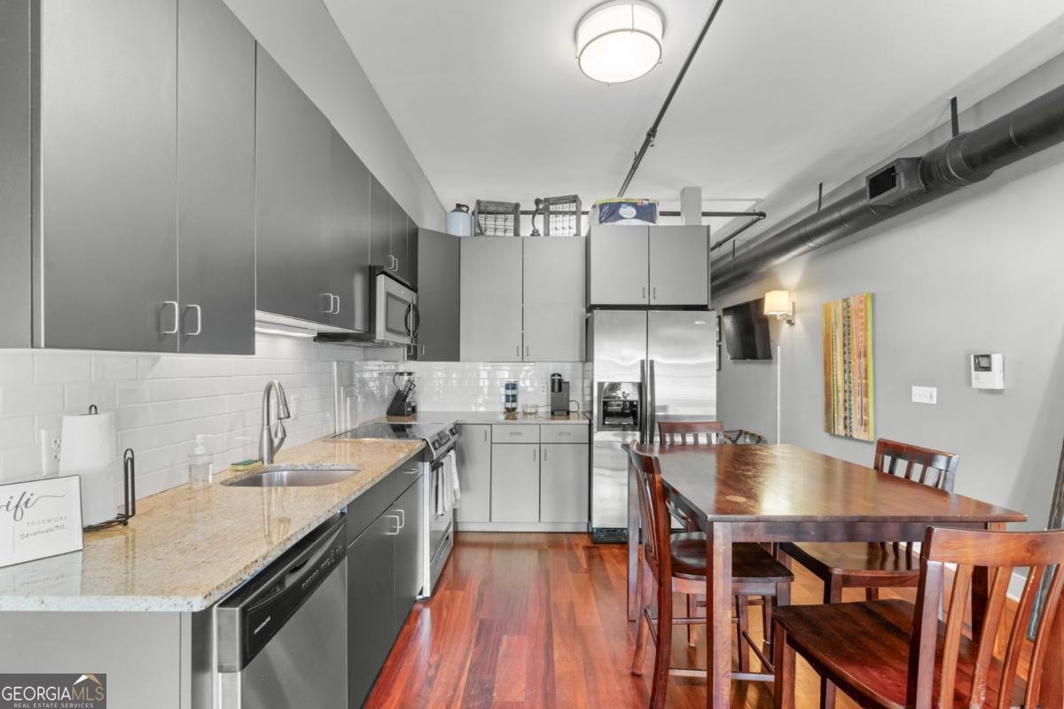 310 Broughton Street Savannah - Photo 8