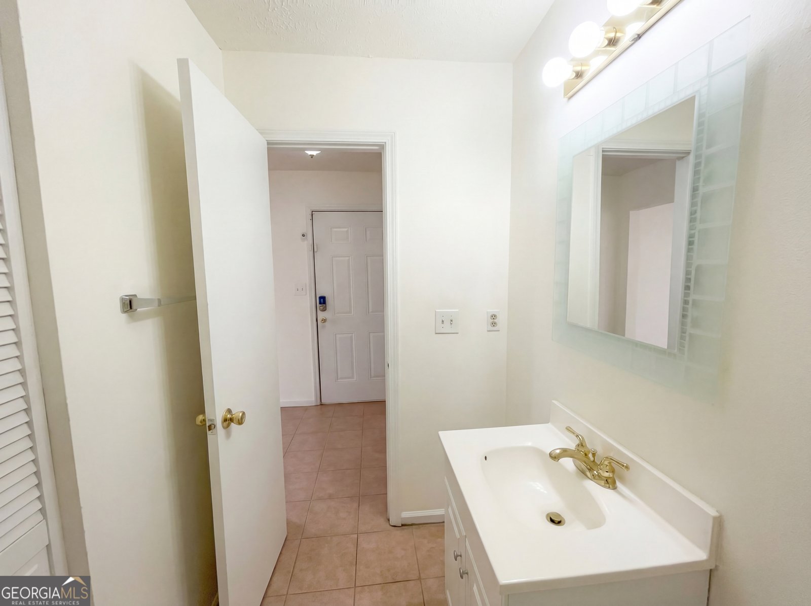 5328 Ridge Forest Drive Stone Mountain - Photo 11