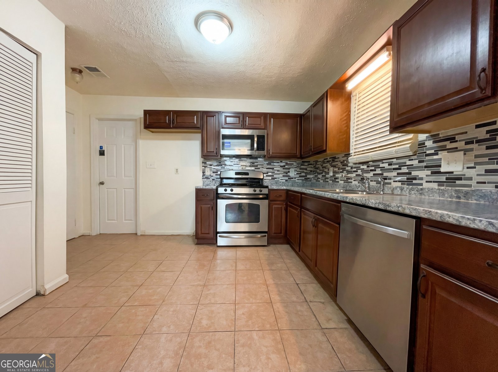 5328 Ridge Forest Drive Stone Mountain - Photo 14