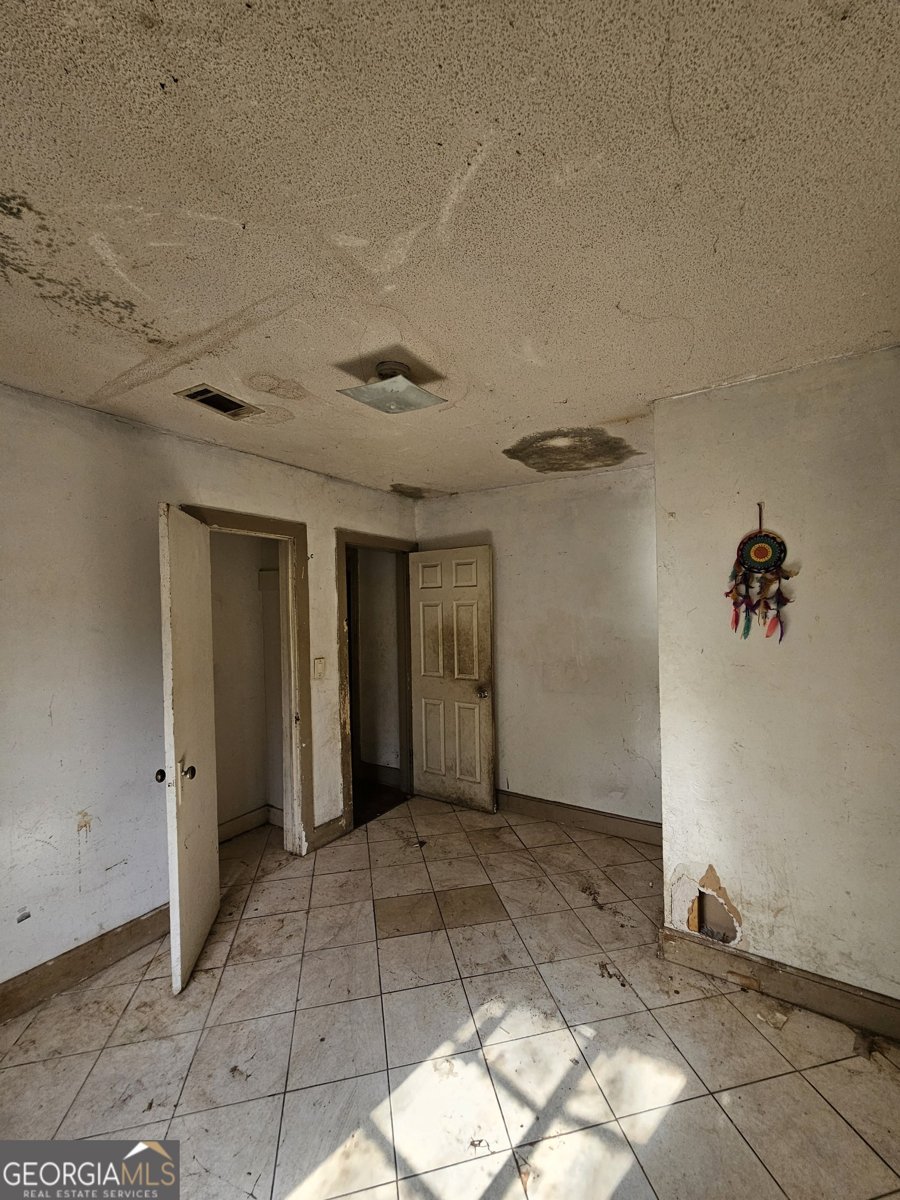 2411 Harden Street Savannah - Photo 16