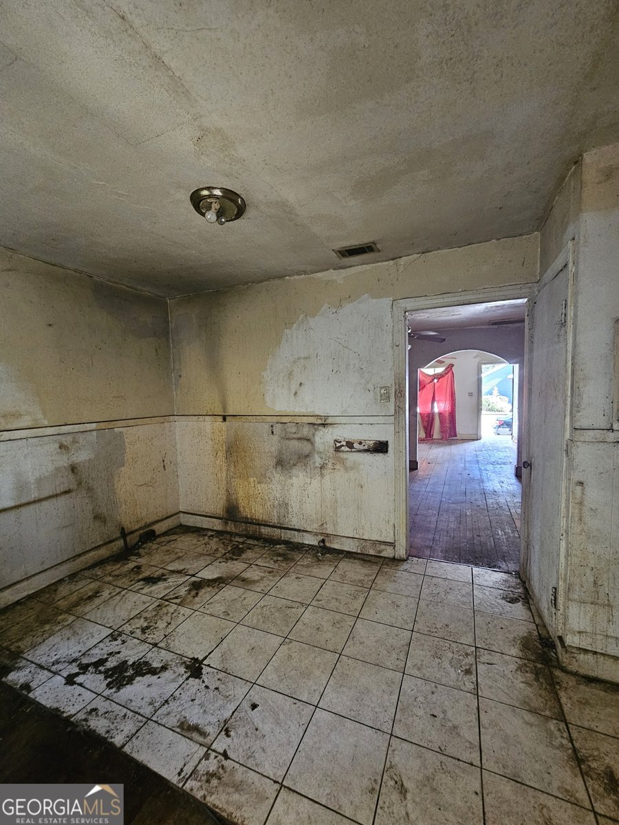 2411 Harden Street Savannah - Photo 21