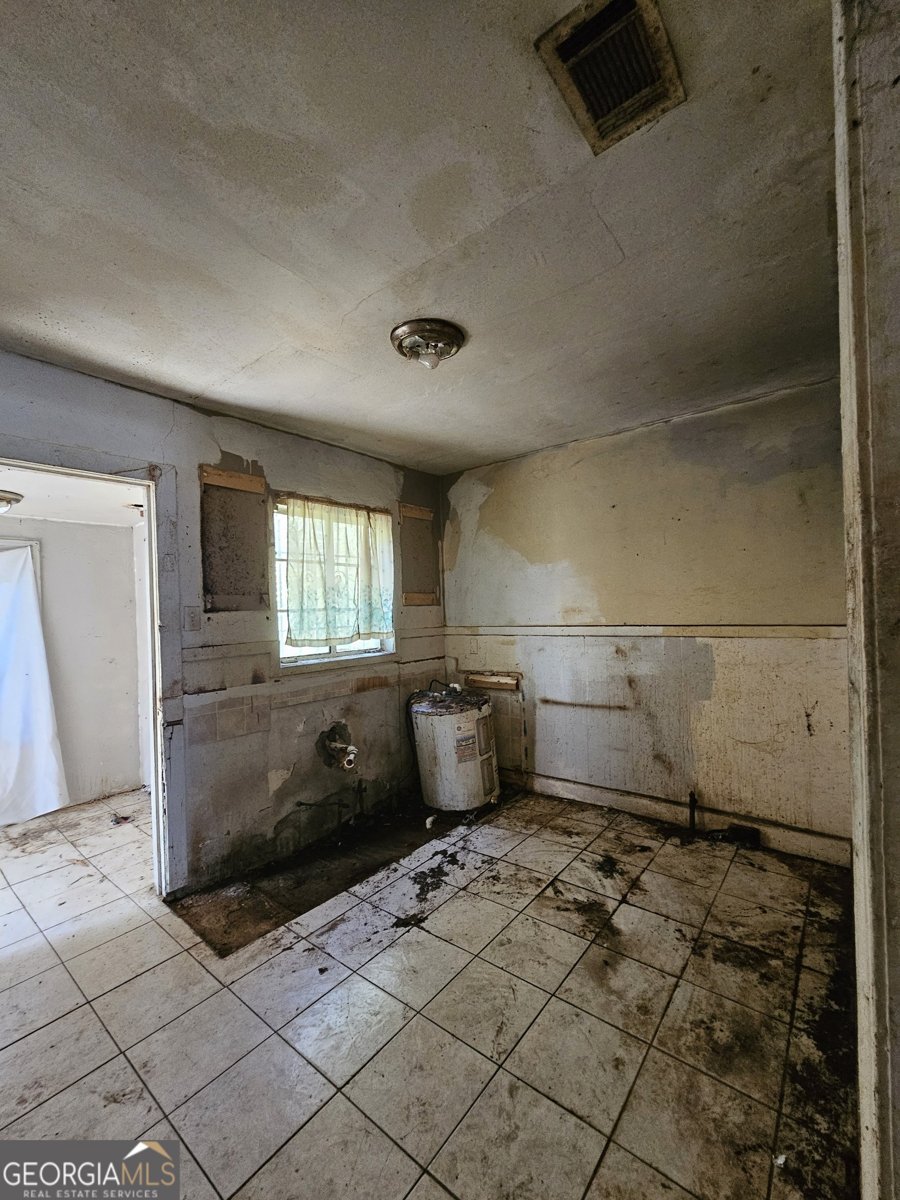 2411 Harden Street Savannah - Photo 23