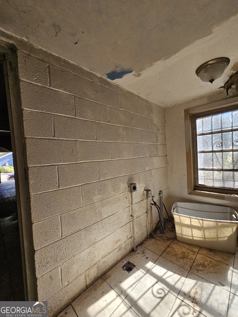 2411 Harden Street Savannah - Photo 26