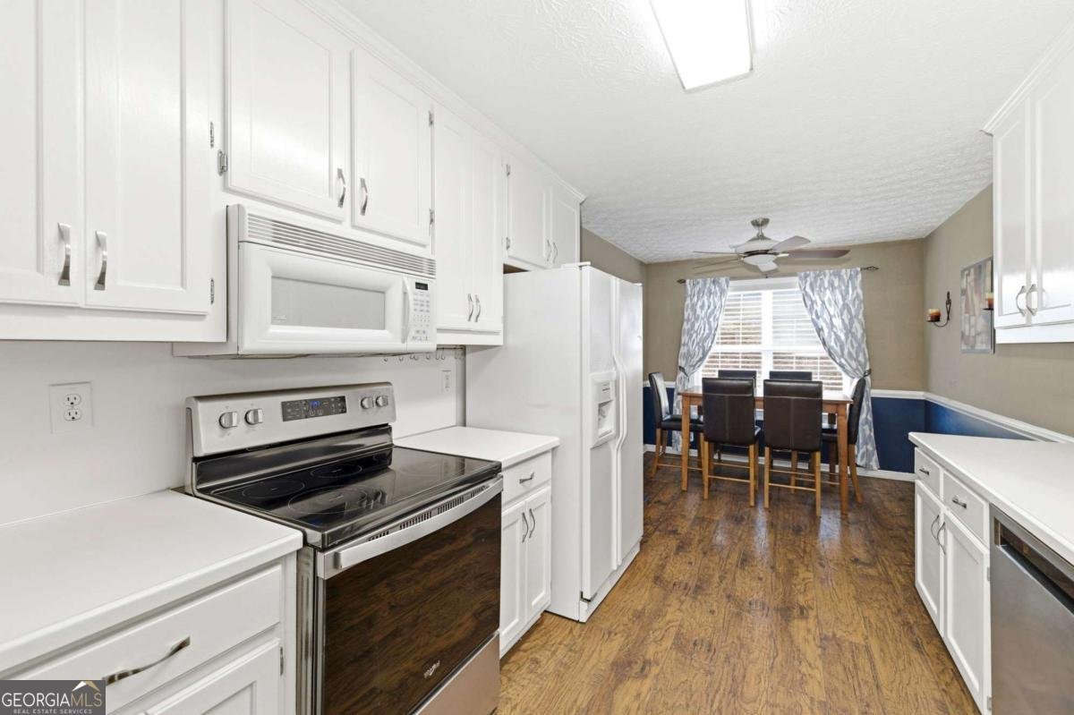 4758 Eagle Watch Drive Flowery Branch - Photo 8