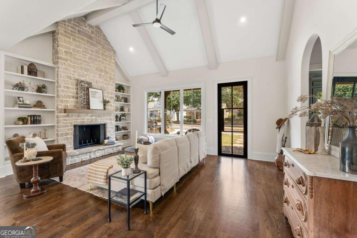 419 Campbell Hill Street Marietta - Photo 6