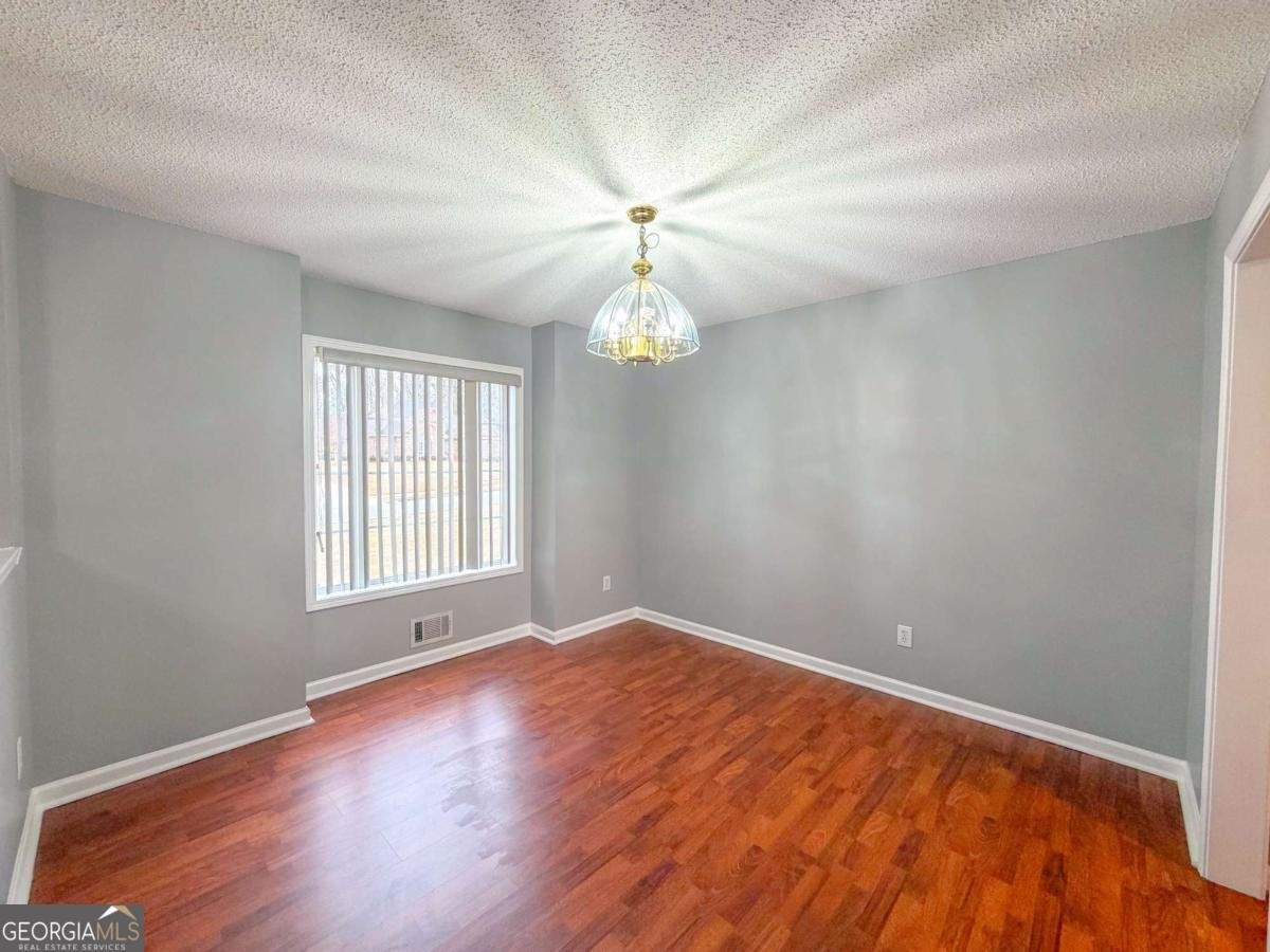 2950 Mandy Court Jonesboro - Photo 13