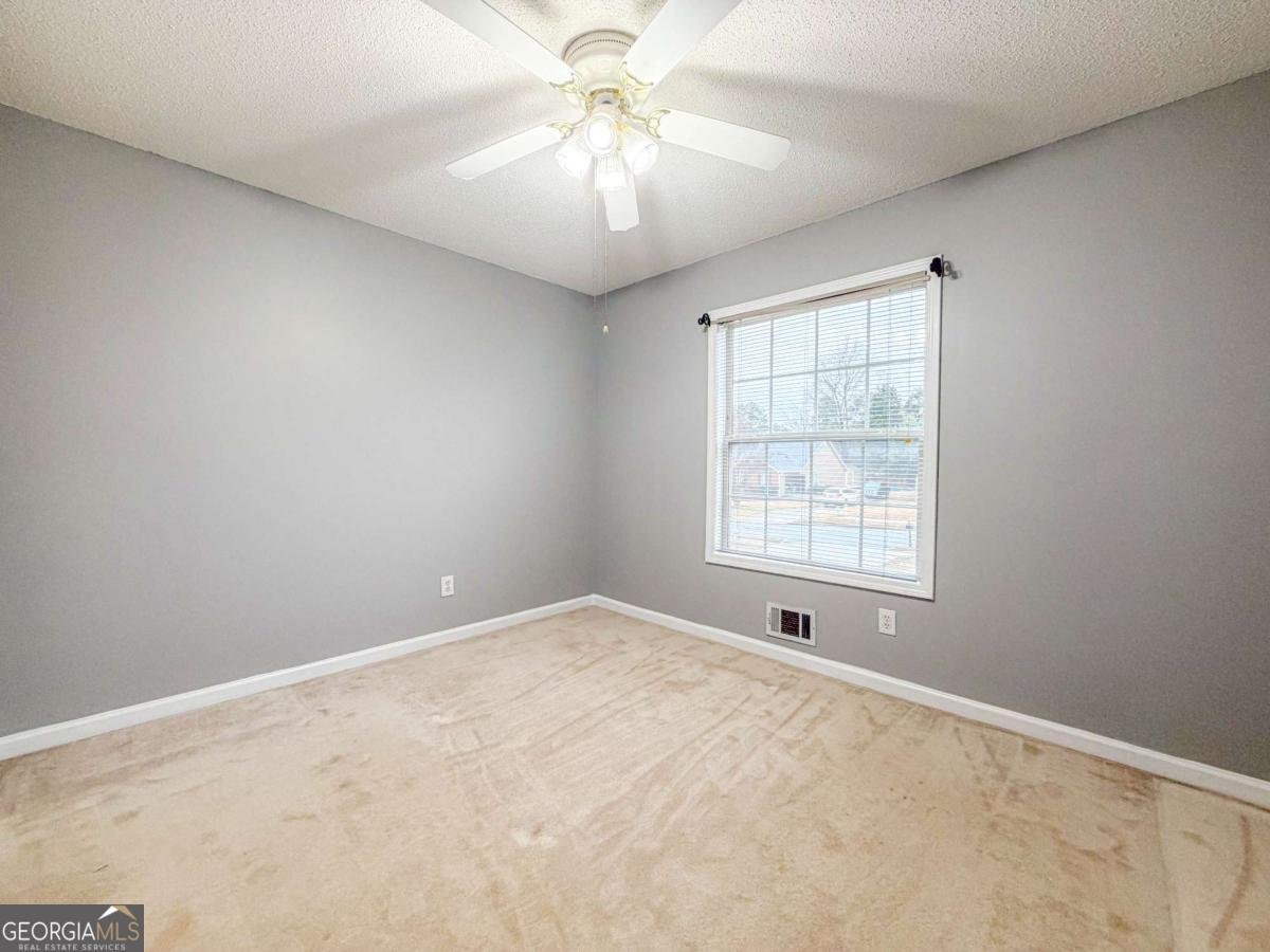 2950 Mandy Court Jonesboro - Photo 16