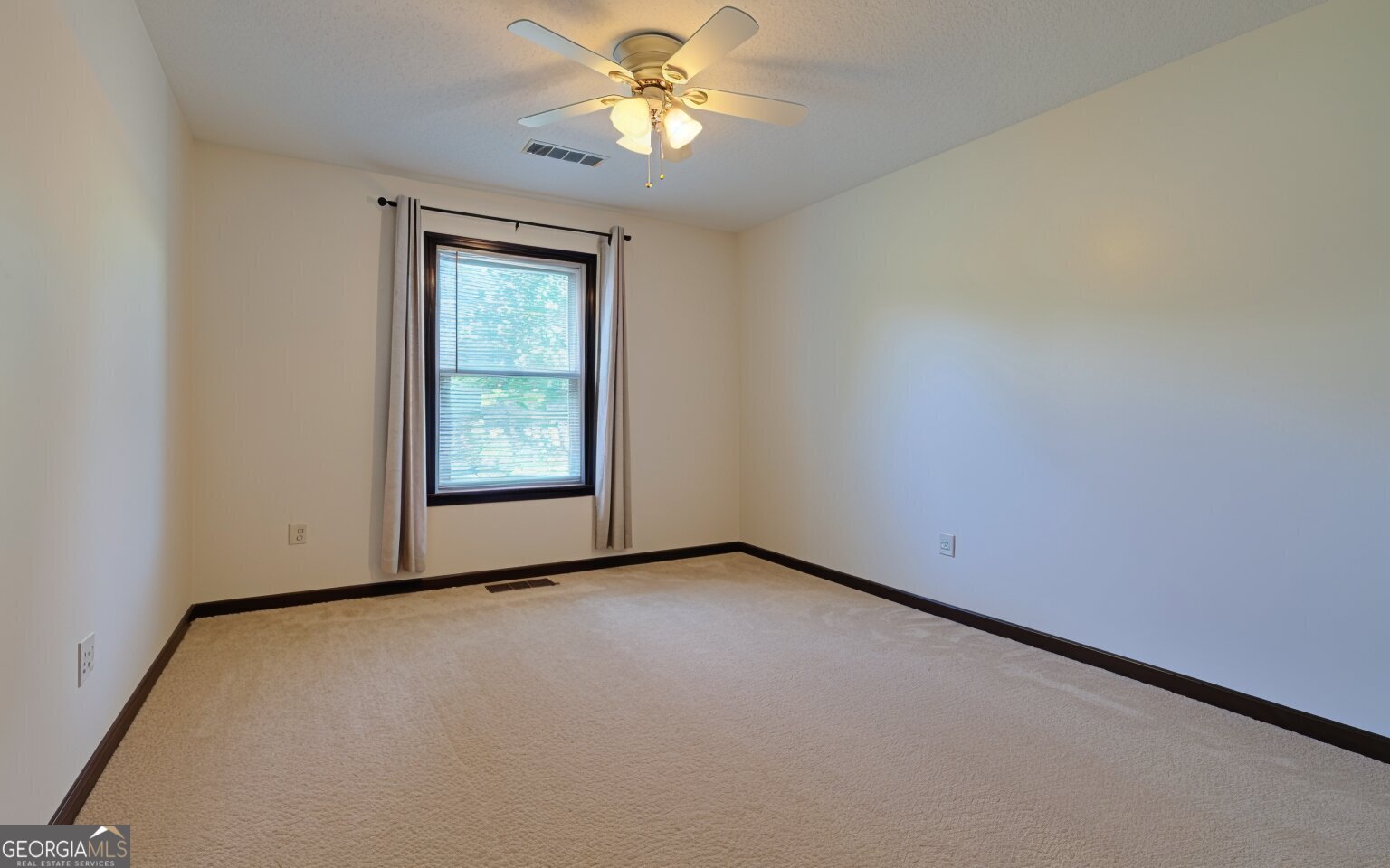 100 Liberty Street Griffin - Photo 13