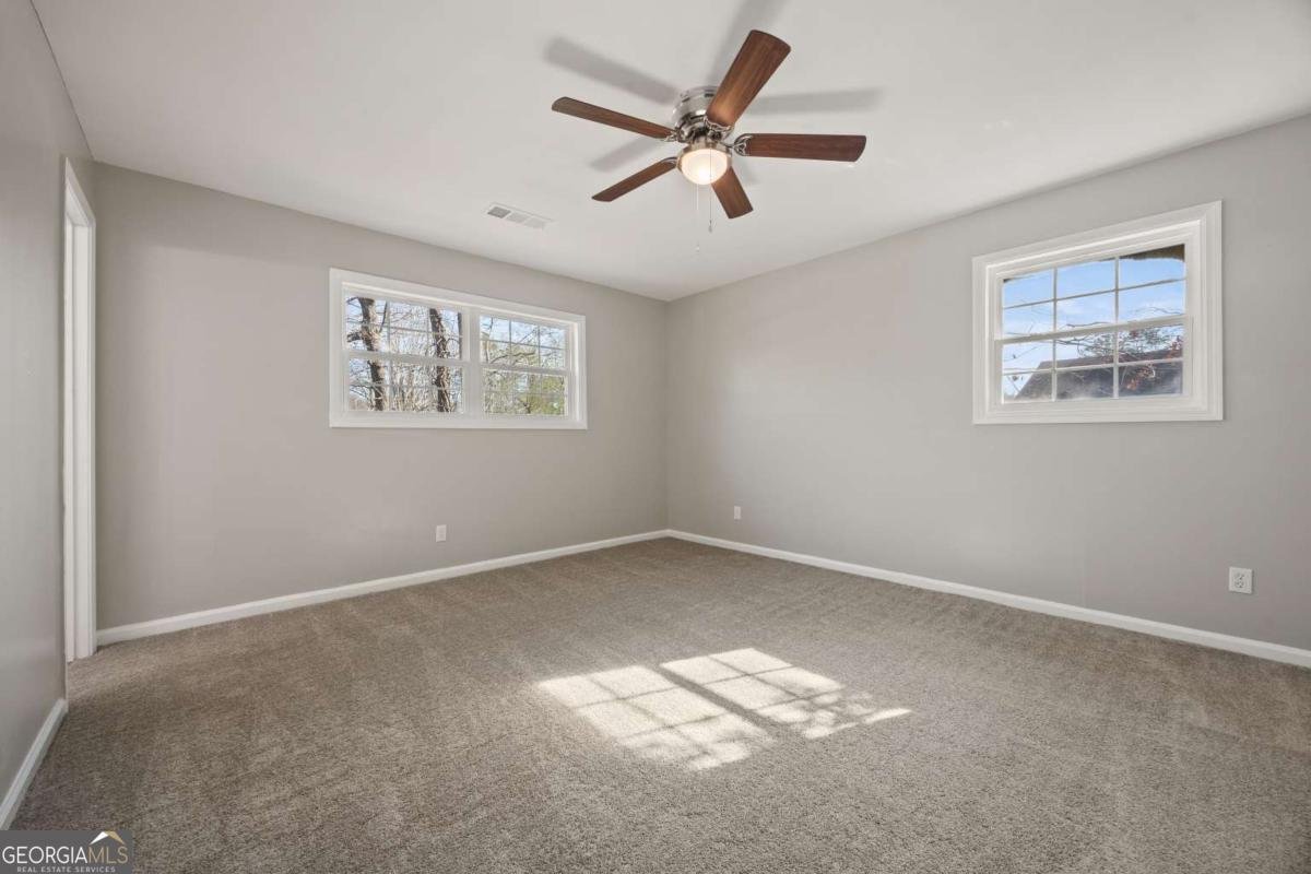 4051 Seven Hills Court Stone Mountain - Photo 13