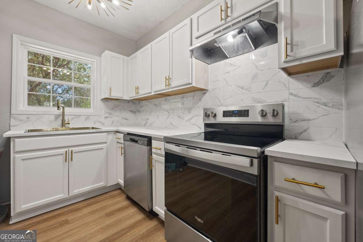 4051 Seven Hills Court Stone Mountain - Photo 23