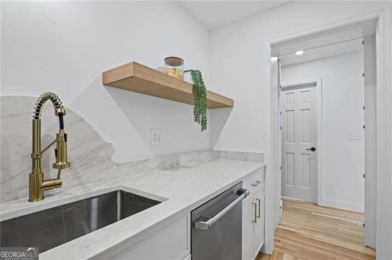 6300 Mountain Brook Lane Atlanta - Photo 9