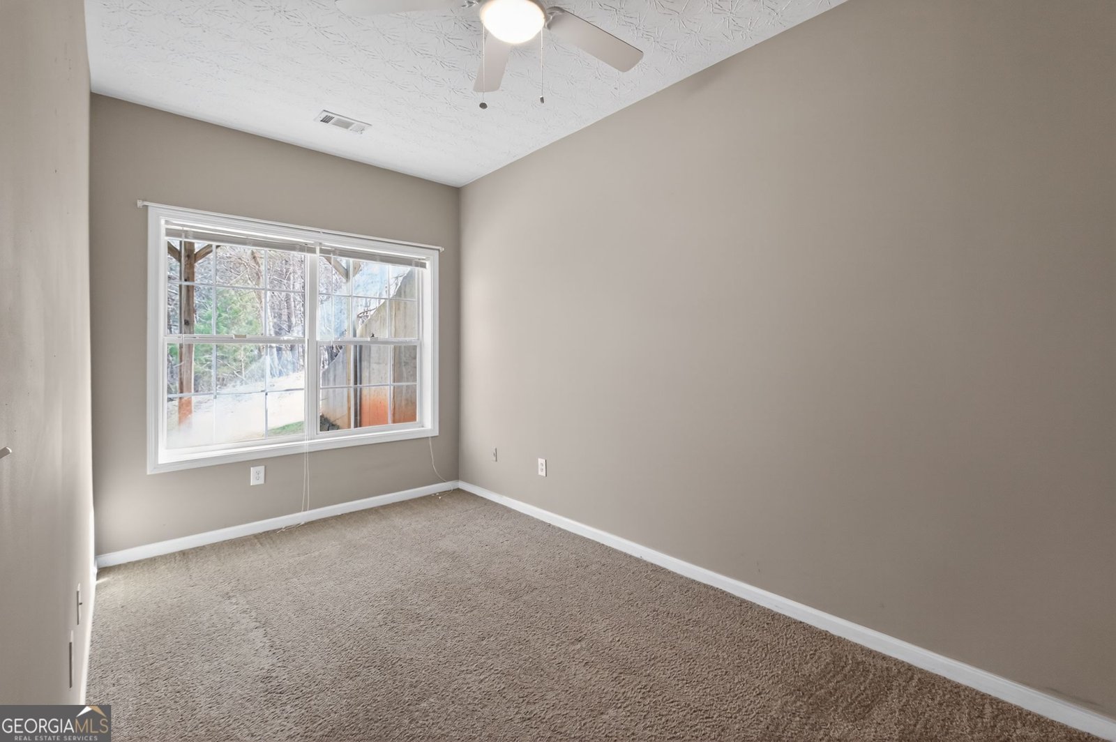 502 Shadow Valley Court Lithonia - Photo 9