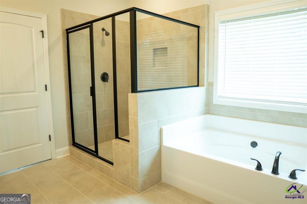 119 Bluecoat Trail Byron - Photo 13