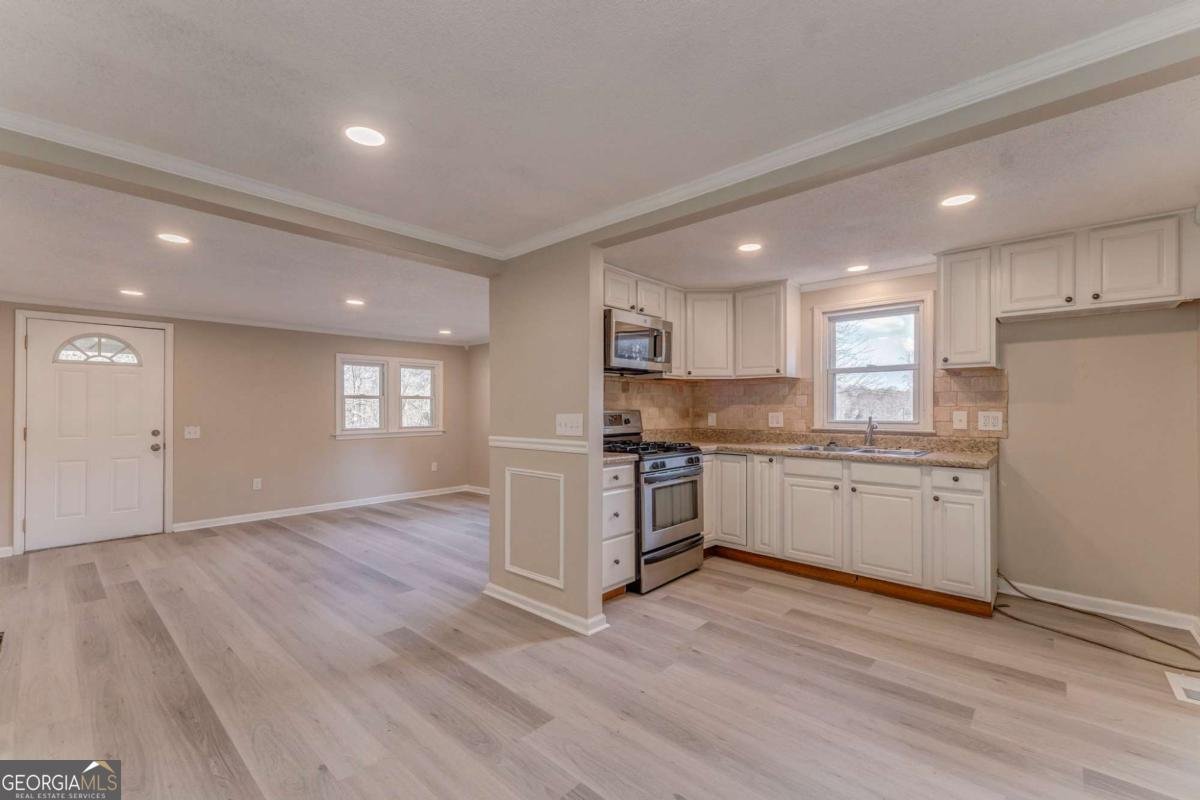 653 Fairview Road Ball Ground - Photo 32