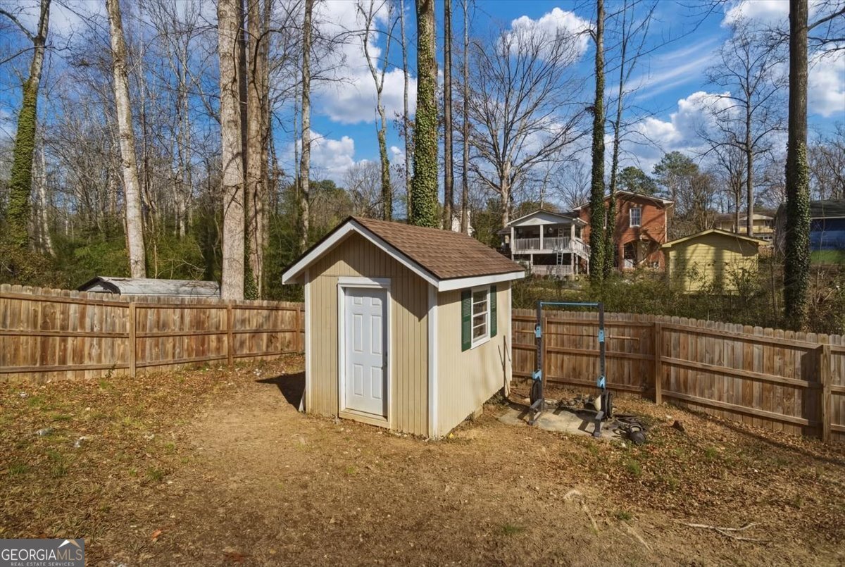 414 Hemlock Drive Lawrenceville - Photo 32