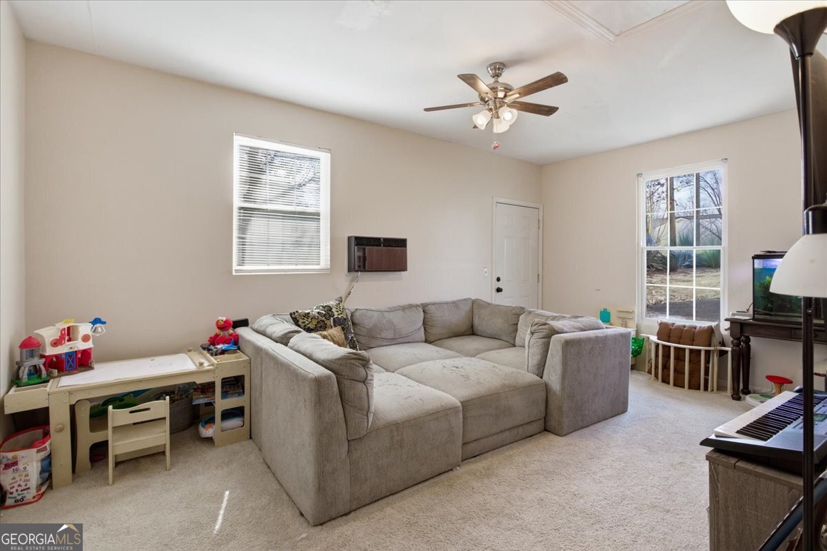 414 Hemlock Drive Lawrenceville - Photo 9